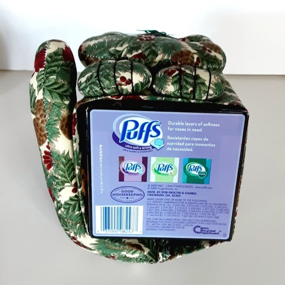 Christmas CAT Tissue Box Holder Green & Red Holly - Picture 6 of 6